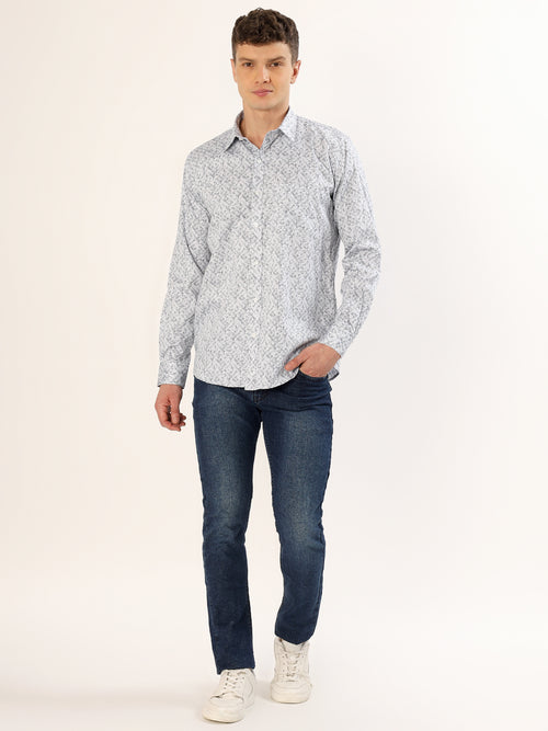 Men's White and Navy Blue Abstract Print Regular Fit Shirt