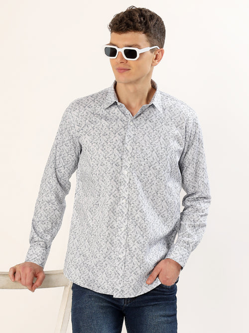 Men's White and Navy Blue Abstract Print Regular Fit Shirt